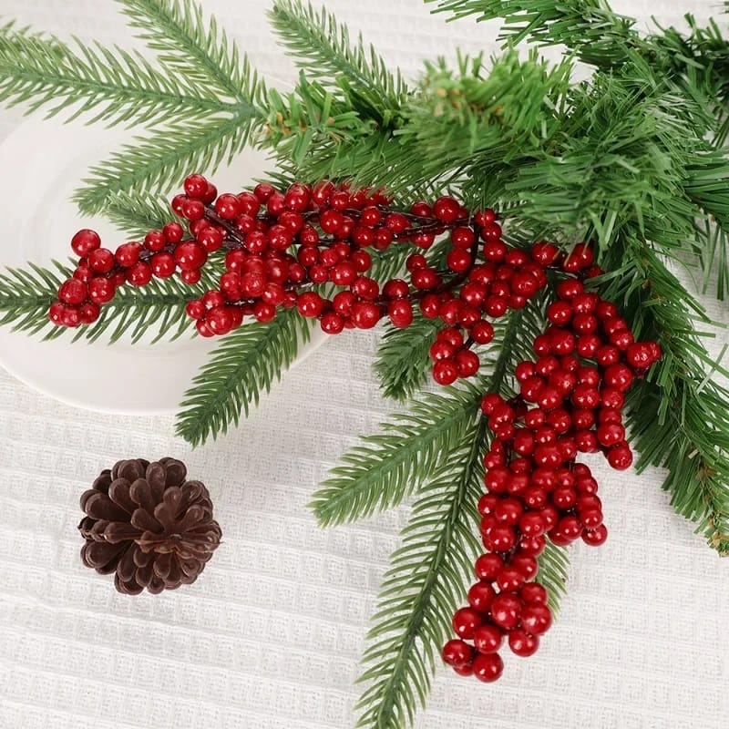 5pcs Artificial Red Berry Bouquet Christmas