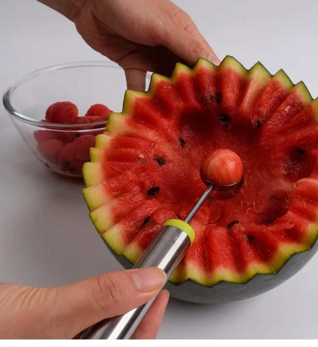 8 in 1 Multifunctional Fruit Slicer